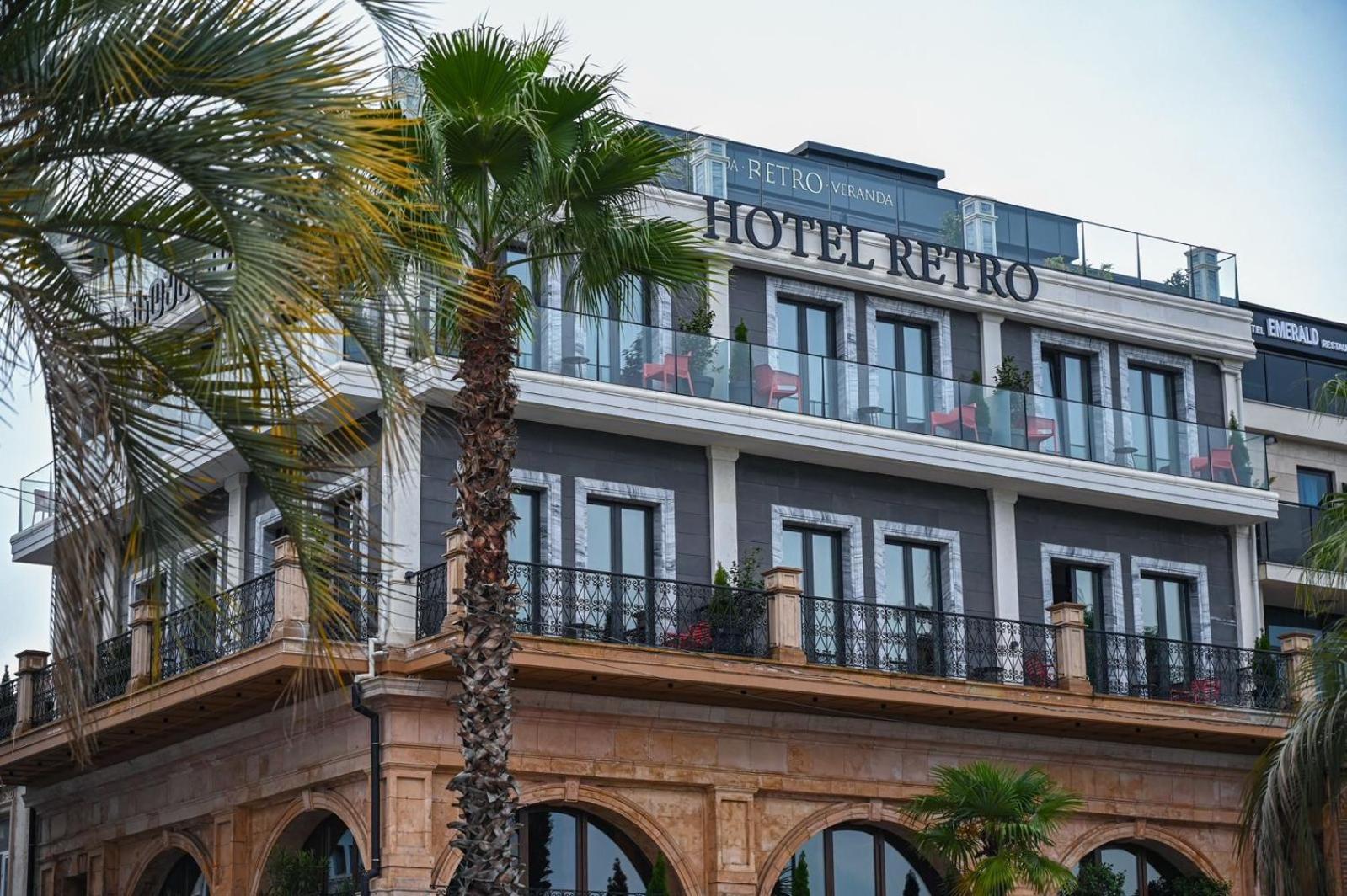 Hotel Retro Батумі Екстер'єр фото