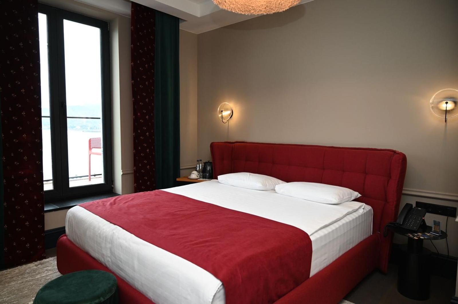 Hotel Retro Батумі Екстер'єр фото